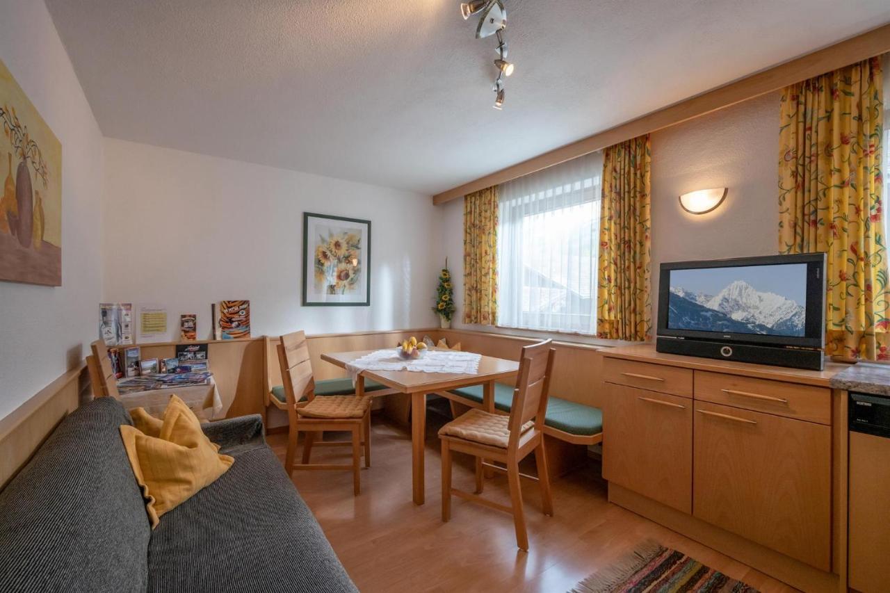 Ferienwohnung Tuxerhof Hippach Exterior foto